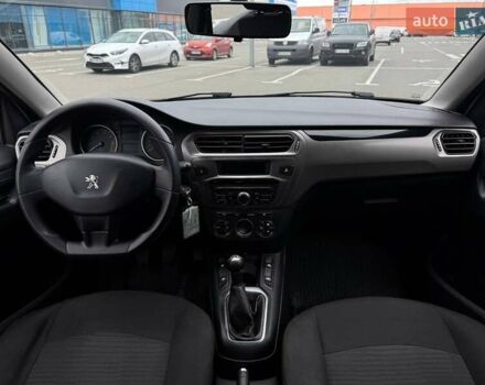 Пежо 301 2018 у Києві на Automoto.ua Білий Пежо 301, об'ємом двигуна 1.2 л та пробігом 164 тис. км за 4900 $, фото 12 на Automoto.ua