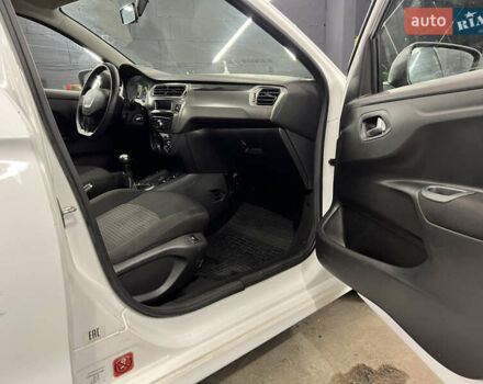 Белый Пежо 301, объемом двигателя 1.2 л и пробегом 174 тыс. км за 5700 $, фото 29 на Automoto.ua