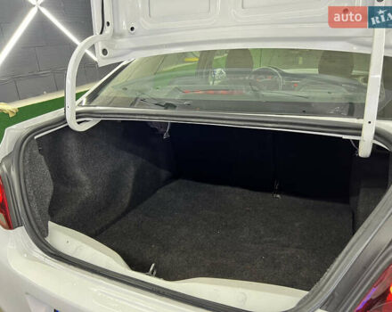 Белый Пежо 301, объемом двигателя 1.2 л и пробегом 173 тыс. км за 5700 $, фото 28 на Automoto.ua