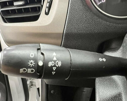 Белый Пежо 301, объемом двигателя 1.2 л и пробегом 173 тыс. км за 5700 $, фото 23 на Automoto.ua