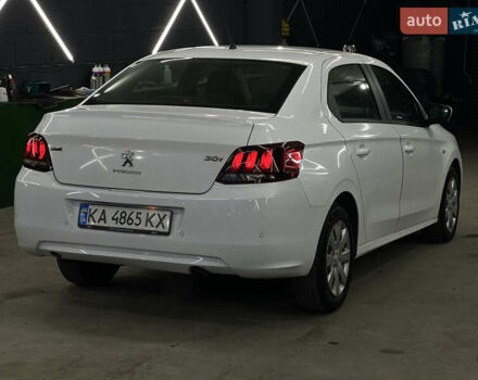 Белый Пежо 301, объемом двигателя 1.2 л и пробегом 173 тыс. км за 5700 $, фото 7 на Automoto.ua