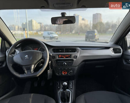 Белый Пежо 301, объемом двигателя 1.2 л и пробегом 150 тыс. км за 6300 $, фото 31 на Automoto.ua