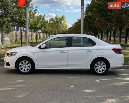 Білий Пежо 301, об'ємом двигуна 1.2 л та пробігом 184 тис. км за 7400 $, фото 6 на Automoto.ua