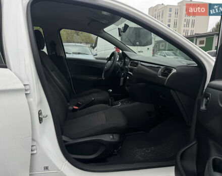 Пежо 301 2018 у Києві на Automoto.ua Білий Пежо 301, об'ємом двигуна 1.2 л та пробігом 175 тис. км за 4600 $, фото 11 на Automoto.ua