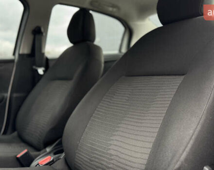 Пежо 301 2018 у Києві на Automoto.ua Білий Пежо 301, об'ємом двигуна 1.2 л та пробігом 176 тис. км за 4900 $, фото 9 на Automoto.ua