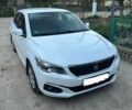 Білий Пежо 301, об'ємом двигуна 1.2 л та пробігом 47 тис. км за 7500 $, фото 1 на Automoto.ua