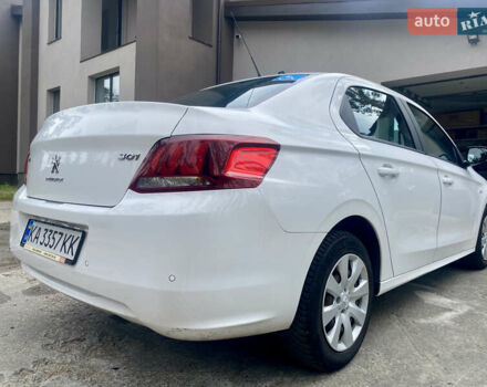 Білий Пежо 301, об'ємом двигуна 1.2 л та пробігом 223 тис. км за 5848 $, фото 4 на Automoto.ua