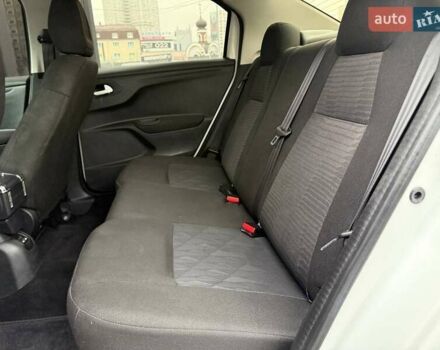 Белый Пежо 301, объемом двигателя 1.2 л и пробегом 151 тыс. км за 6490 $, фото 8 на Automoto.ua