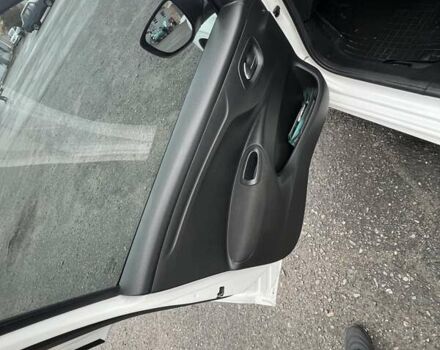 Білий Пежо 301, об'ємом двигуна 1.59 л та пробігом 92 тис. км за 8900 $, фото 5 на Automoto.ua