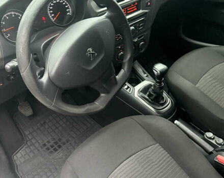 Белый Пежо 301, объемом двигателя 1.5 л и пробегом 175 тыс. км за 8900 $, фото 36 на Automoto.ua