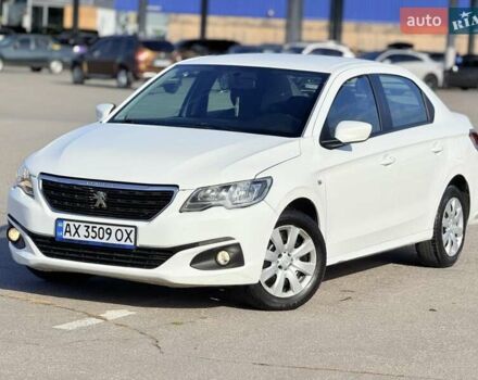 Пежо 301 2019 в Харькове на Automoto.ua Белый Пежо 301, объемом двигателя 1.2 л и пробегом 268 тыс. км за 5500 $, фото 7 на Automoto.ua