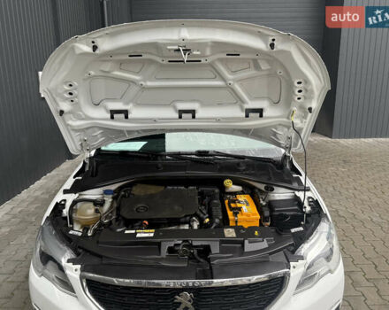 Белый Пежо 301, объемом двигателя 1.5 л и пробегом 175 тыс. км за 8900 $, фото 21 на Automoto.ua