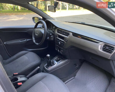 Білий Пежо 301, об'ємом двигуна 1.59 л та пробігом 62 тис. км за 8900 $, фото 15 на Automoto.ua