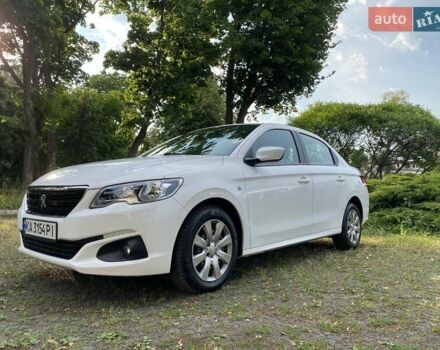 Пежо 301 2019 в Киеве на Automoto.ua Белый Пежо 301, объемом двигателя 1.59 л и пробегом 62 тыс. км за 9000 $, фото 11 на Automoto.ua