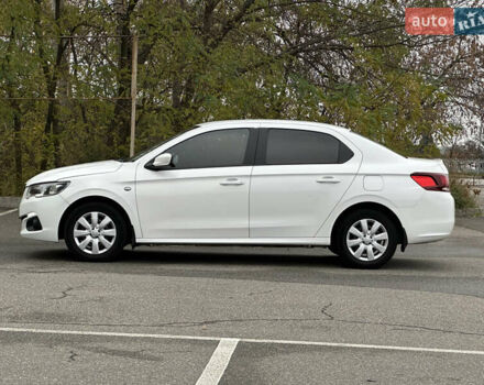Белый Пежо 301, объемом двигателя 1.2 л и пробегом 223 тыс. км за 5900 $, фото 5 на Automoto.ua