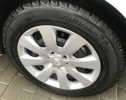 Белый Пежо 301, объемом двигателя 1.2 л и пробегом 117 тыс. км за 7800 $, фото 18 на Automoto.ua