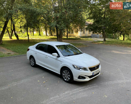 Білий Пежо 301, об'ємом двигуна 1.59 л та пробігом 62 тис. км за 8900 $, фото 6 на Automoto.ua
