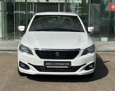 Білий Пежо 301, об'ємом двигуна 1.2 л та пробігом 68 тис. км за 8143 $, фото 4 на Automoto.ua