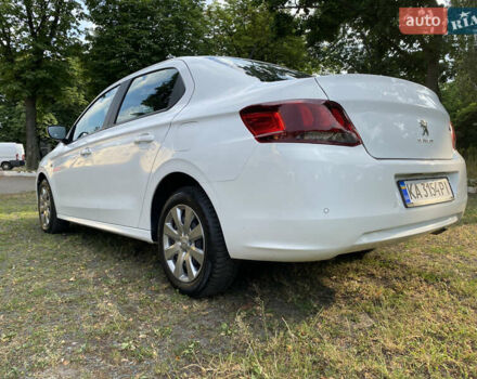 Білий Пежо 301, об'ємом двигуна 1.59 л та пробігом 62 тис. км за 9500 $, фото 13 на Automoto.ua