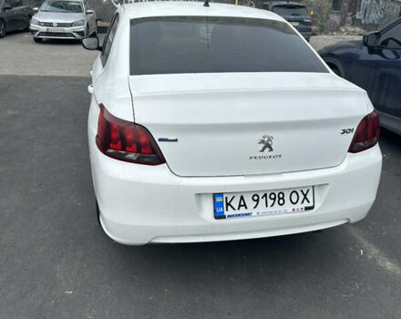 Пежо 301 2019 в Киеве на Automoto.ua Белый Пежо 301, объемом двигателя 1.2 л и пробегом 91 тыс. км за 7200 $, фото 1 на Automoto.ua