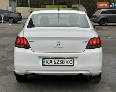 Белый Пежо 301, объемом двигателя 1.2 л и пробегом 223 тыс. км за 5900 $, фото 3 на Automoto.ua