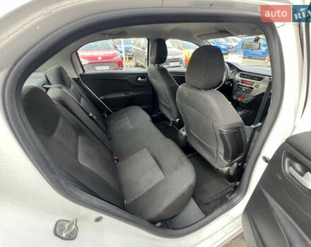 Пежо 301 2020 в Киеве на Automoto.ua Белый Пежо 301, объемом двигателя 1.56 л и пробегом 193 тыс. км за 8416 $, фото 15 на Automoto.ua