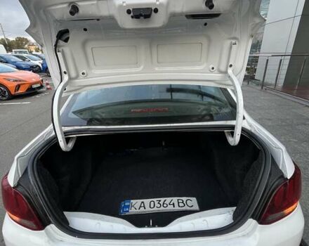 Пежо 301 2020 в Киеве на Automoto.ua Белый Пежо 301, объемом двигателя 1.56 л и пробегом 238 тыс. км за 8315 $, фото 9 на Automoto.ua