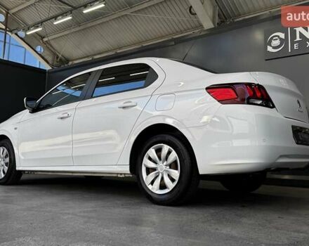 Пежо 301 2020 в Киеве на Automoto.ua Белый Пежо 301, объемом двигателя 1.6 л и пробегом 189 тыс. км за 7900 $, фото 9 на Automoto.ua