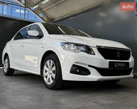 Пежо 301 2020 в Киеве на Automoto.ua Белый Пежо 301, объемом двигателя 1.6 л и пробегом 189 тыс. км за 7900 $, фото 23 на Automoto.ua