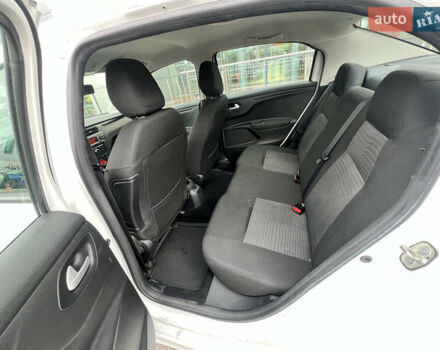 Пежо 301 2020 в Киеве на Automoto.ua Белый Пежо 301, объемом двигателя 1.56 л и пробегом 159 тыс. км за 9134 $, фото 12 на Automoto.ua