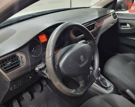 Пежо 301 2020 в Киеве на Automoto.ua Белый Пежо 301, объемом двигателя 1.59 л и пробегом 148 тыс. км за 8600 $, фото 9 на Automoto.ua