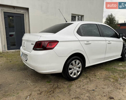 Белый Пежо 301, объемом двигателя 1.2 л и пробегом 97 тыс. км за 4300 $, фото 4 на Automoto.ua