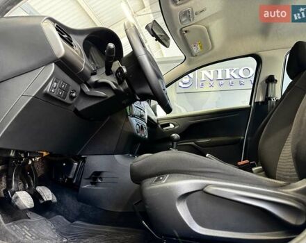 Пежо 301 2020 в Киеве на Automoto.ua Белый Пежо 301, объемом двигателя 1.6 л и пробегом 189 тыс. км за 7900 $, фото 27 на Automoto.ua