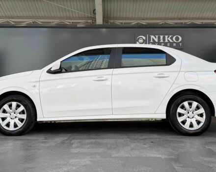 Белый Пежо 301, объемом двигателя 1.6 л и пробегом 234 тыс. км за 7600 $, фото 3 на Automoto.ua