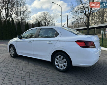 Белый Пежо 301, объемом двигателя 1.59 л и пробегом 122 тыс. км за 6500 $, фото 2 на Automoto.ua