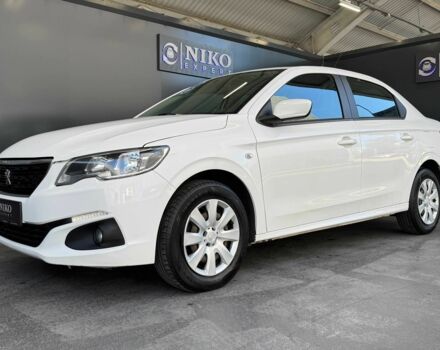 Белый Пежо 301, объемом двигателя 1.6 л и пробегом 234 тыс. км за 7600 $, фото 2 на Automoto.ua