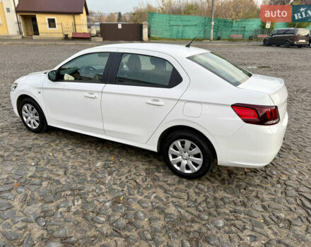 Білий Пежо 301, об'ємом двигуна 1.59 л та пробігом 69 тис. км за 8700 $, фото 5 на Automoto.ua