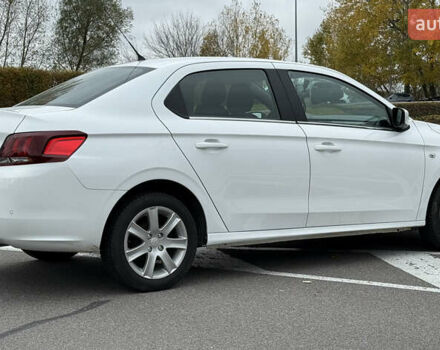 Пежо 301 2021 у Києві на Automoto.ua Білий Пежо 301, об'ємом двигуна 1.59 л та пробігом 71 тис. км за 11500 $, фото 16 на Automoto.ua