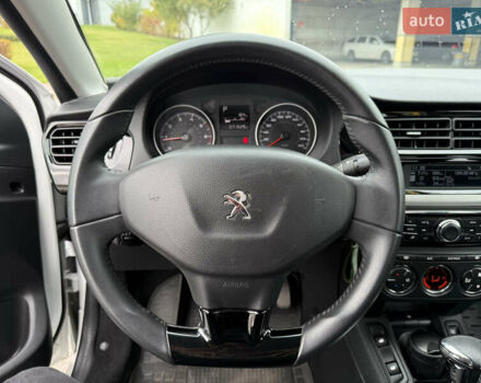 Пежо 301 2021 у Києві на Automoto.ua Білий Пежо 301, об'ємом двигуна 1.59 л та пробігом 71 тис. км за 11500 $, фото 24 на Automoto.ua