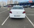 Білий Пежо 301, об'ємом двигуна 1.59 л та пробігом 41 тис. км за 10700 $, фото 3 на Automoto.ua