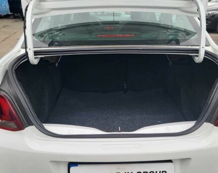 Пежо 301 2021 у Києві на Automoto.ua Білий Пежо 301, об'ємом двигуна 1.2 л та пробігом 56 тис. км за 8300 $, фото 22 на Automoto.ua