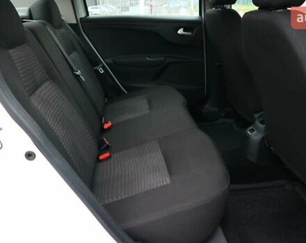 Белый Пежо 301, объемом двигателя 1.2 л и пробегом 64 тыс. км за 8903 $, фото 6 на Automoto.ua