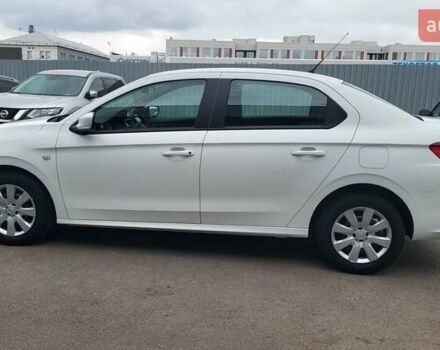 Пежо 301 2021 у Києві на Automoto.ua Білий Пежо 301, об'ємом двигуна 1.2 л та пробігом 56 тис. км за 8300 $, фото 13 на Automoto.ua