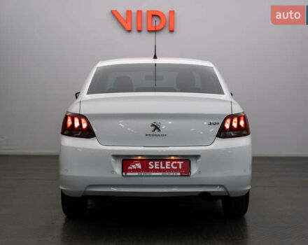 Пежо 301 2021 у Києві на Automoto.ua Білий Пежо 301, об'ємом двигуна 1.56 л та пробігом 57 тис. км за 11333 $, фото 9 на Automoto.ua