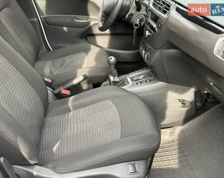 Білий Пежо 301, об'ємом двигуна 1.6 л та пробігом 170 тис. км за 6700 $, фото 4 на Automoto.ua