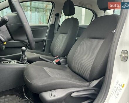 Белый Пежо 301, объемом двигателя 1.56 л и пробегом 67 тыс. км за 9912 $, фото 10 на Automoto.ua