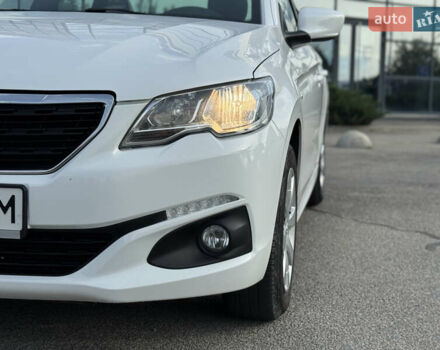 Білий Пежо 301, об'ємом двигуна 1.2 л та пробігом 82 тис. км за 8700 $, фото 9 на Automoto.ua