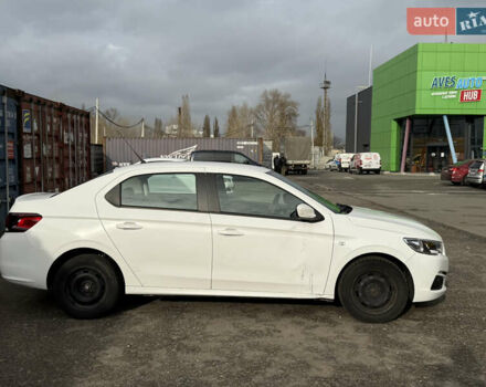 Білий Пежо 301, об'ємом двигуна 1.6 л та пробігом 170 тис. км за 6700 $, фото 3 на Automoto.ua