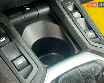 Пежо 301 2021 у Києві на Automoto.ua Білий Пежо 301, об'ємом двигуна 1.2 л та пробігом 97 тис. км за 7200 $, фото 32 на Automoto.ua