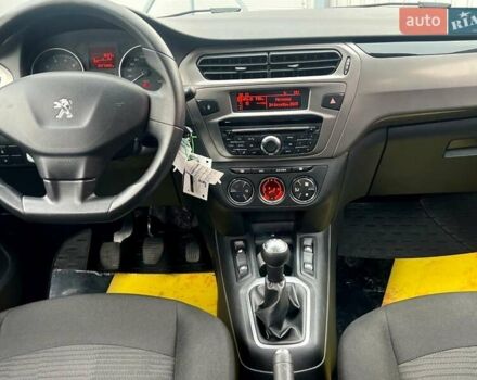 Пежо 301 2021 у Києві на Automoto.ua Білий Пежо 301, об'ємом двигуна 1.2 л та пробігом 97 тис. км за 7200 $, фото 22 на Automoto.ua